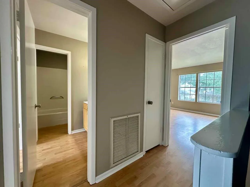 541 Longmeadow Street Beaumont, TX 77707