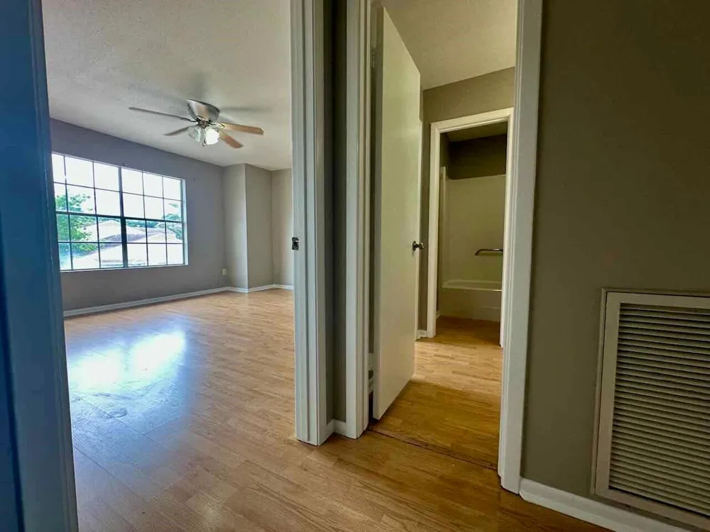 541 Longmeadow Street Beaumont, TX 77707