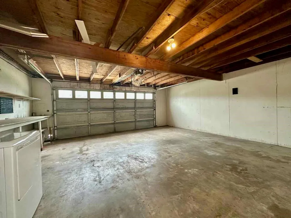 541 Longmeadow Street Beaumont, TX 77707