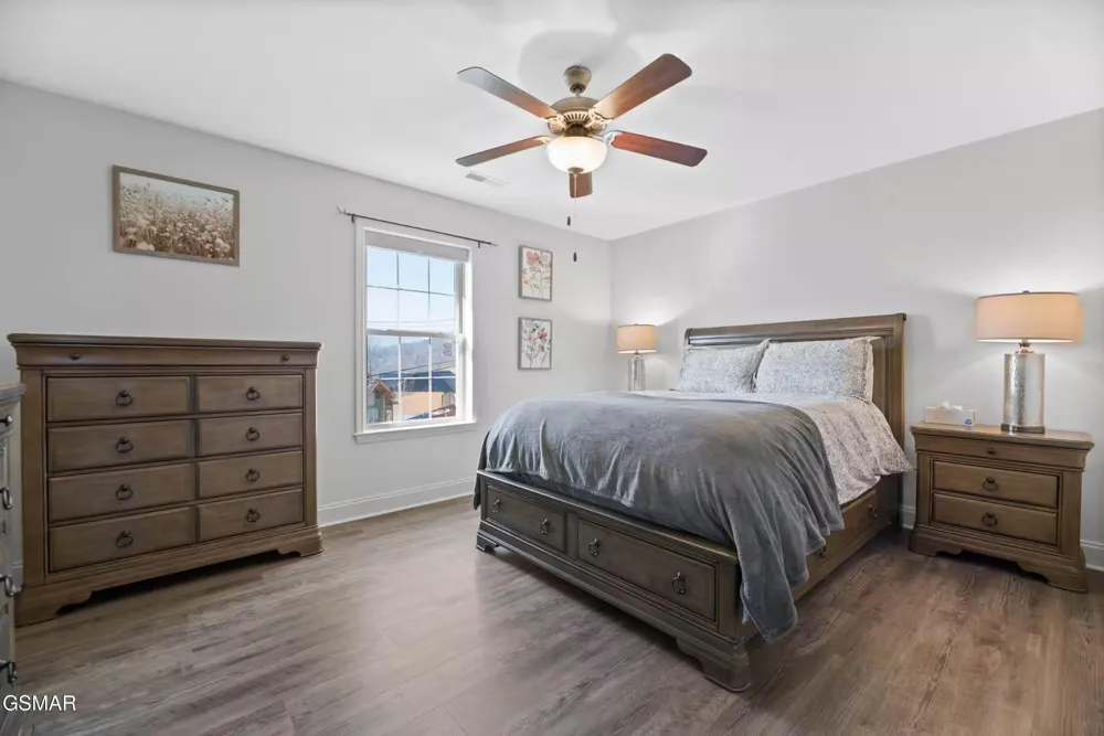 706 Chestnut Drive Gatlinburg, TN 37738