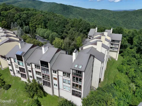 1130 Ski View Drive #210