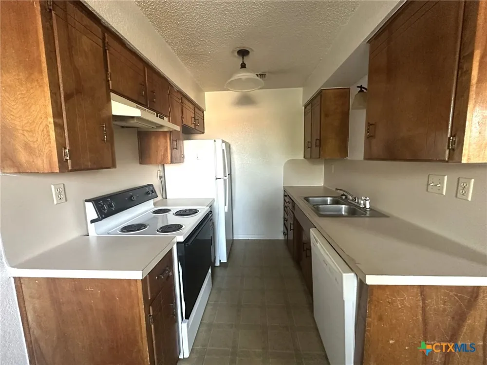 811 5th Street #A Copperas Cove, TX 76522