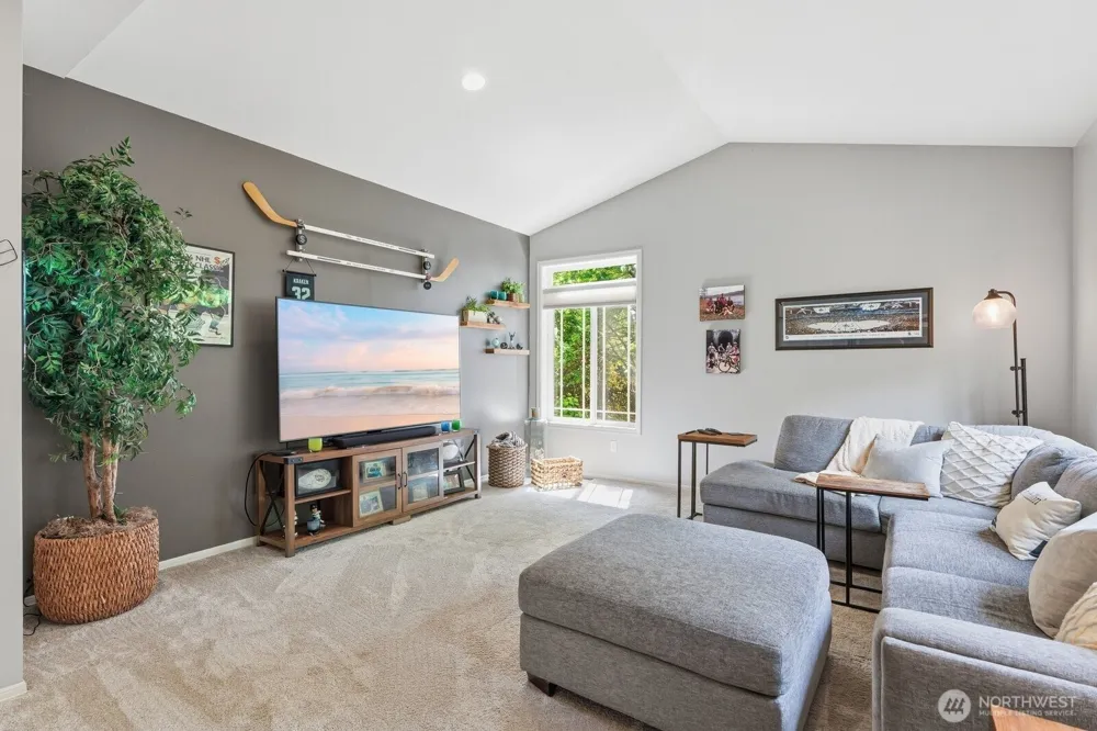 22632 NE 143rd Court Woodinville, WA 98077