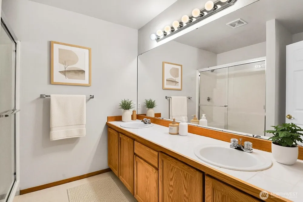 18710 22nd Drive SE Bothell, WA 98012