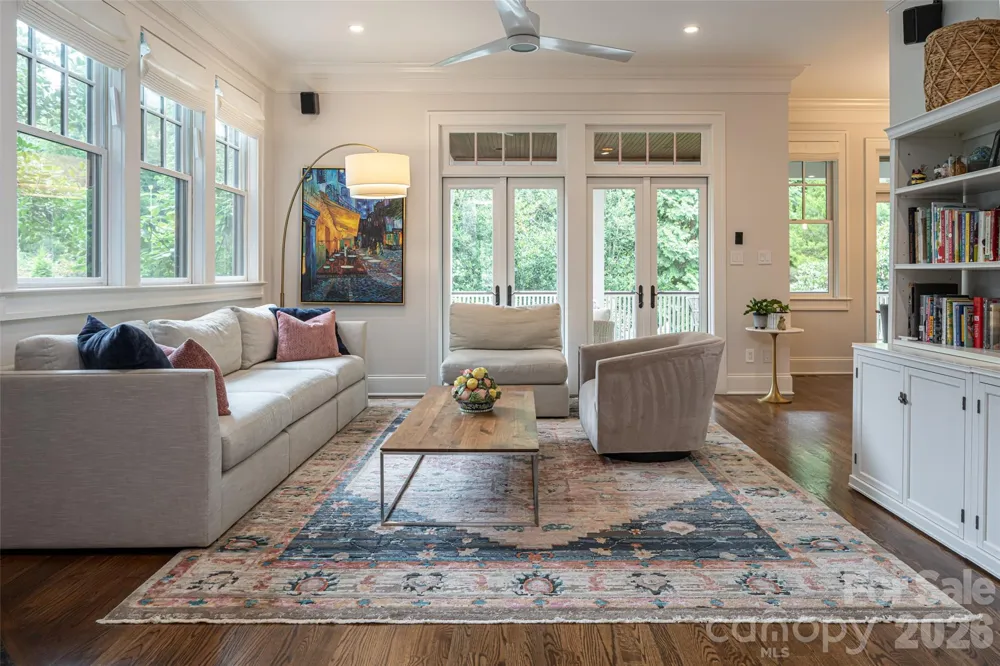 242 Racquet Club Road Asheville, NC 28803
