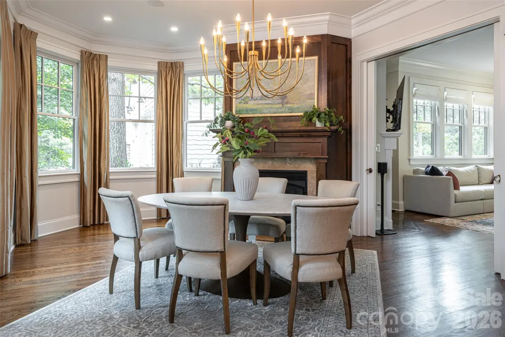 242 Racquet Club Road Asheville, NC 28803