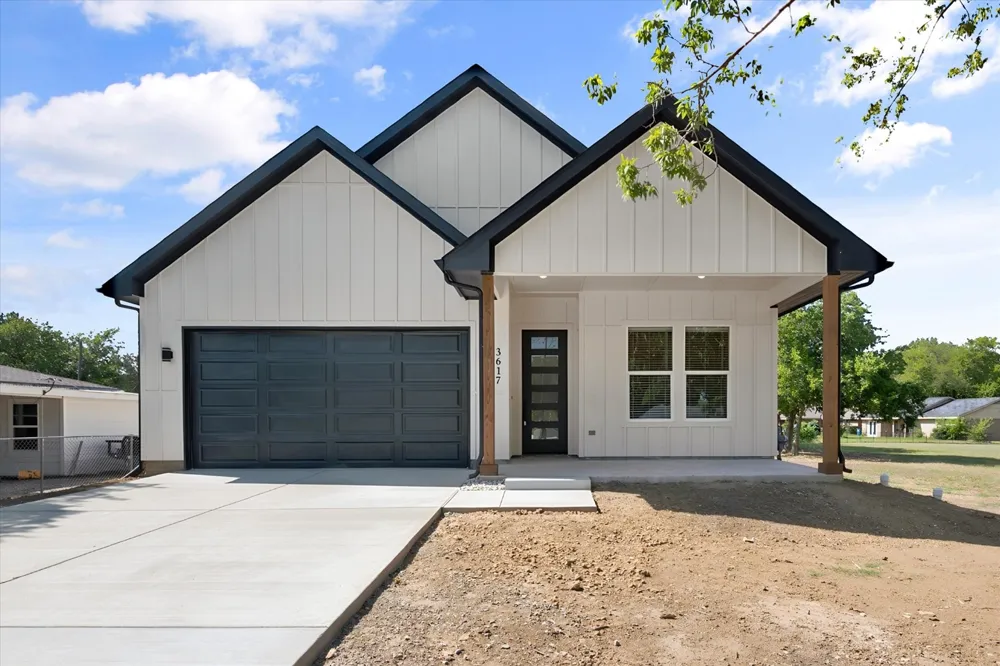 3617 Emhouse Road Corsicana, TX 75110