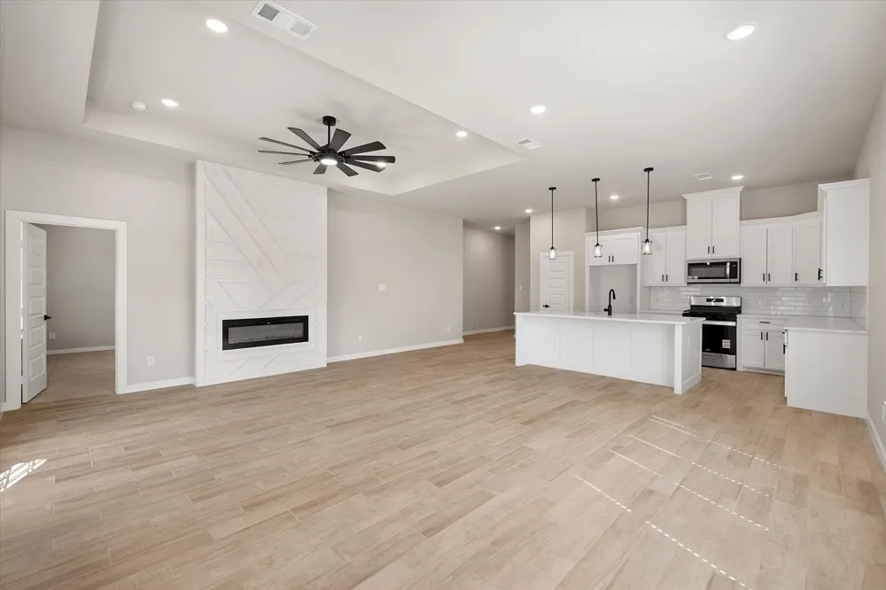 3617 Emhouse Road Corsicana, TX 75110