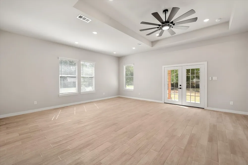 3617 Emhouse Road Corsicana, TX 75110
