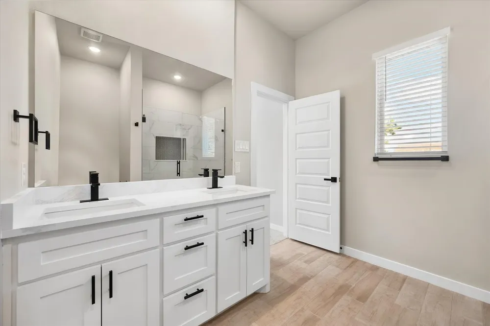 3617 Emhouse Road Corsicana, TX 75110