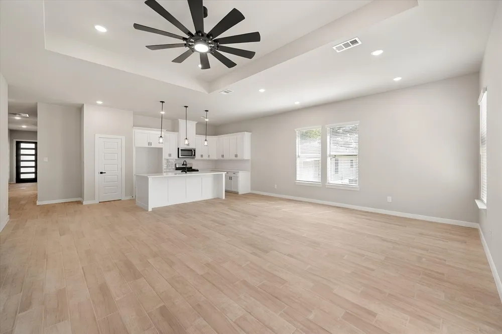 3617 Emhouse Road Corsicana, TX 75110