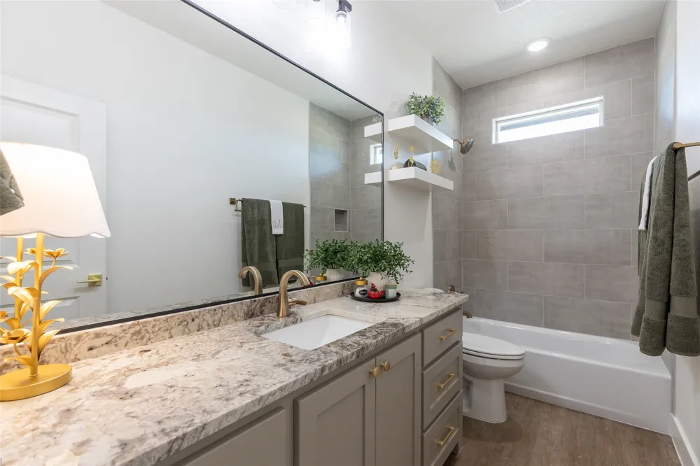 132 Blazing Wind Trail Ovalo, TX 79541
