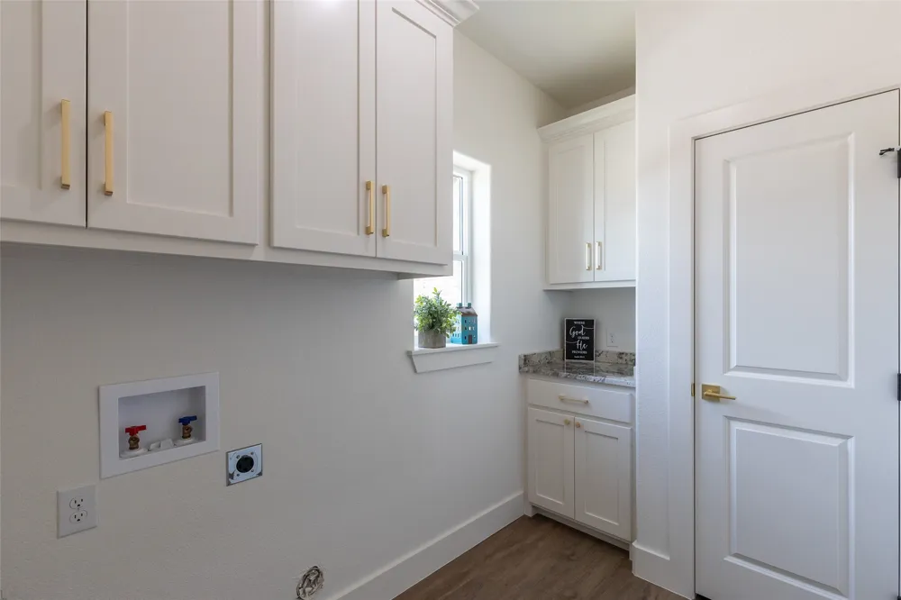 132 Blazing Wind Trail Ovalo, TX 79541