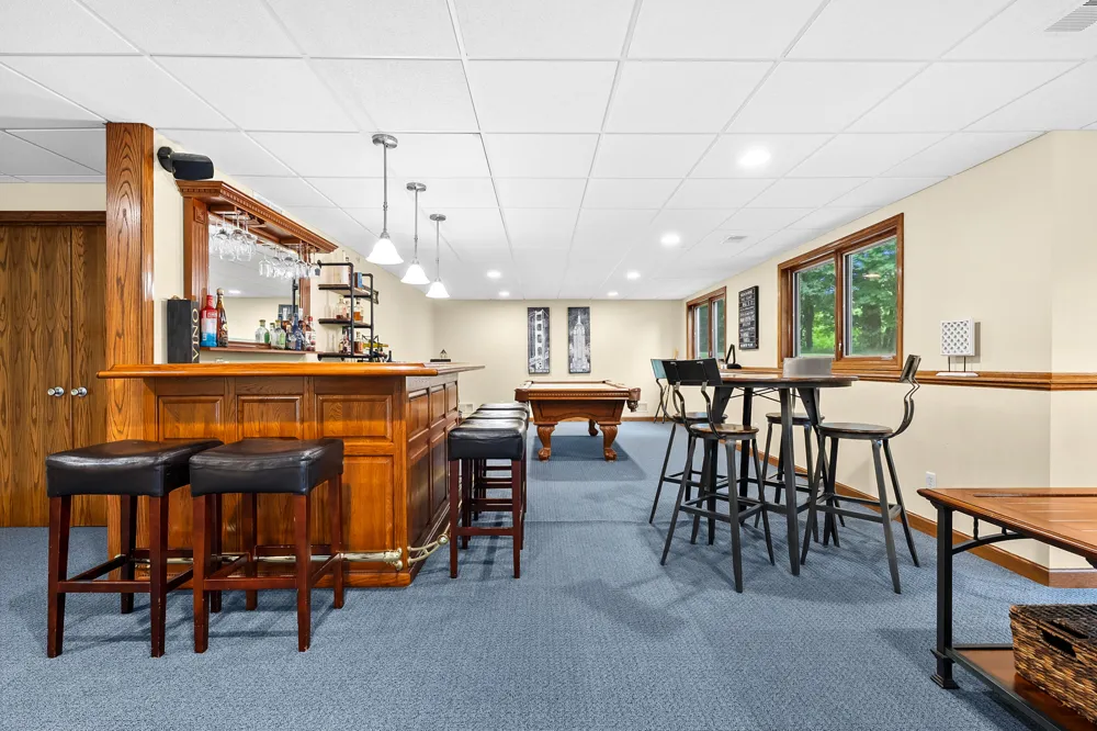 16121 Indian Valley Street Schoolcraft, MI 49087
