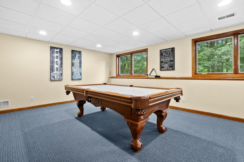 16121 Indian Valley Street Schoolcraft, MI 49087