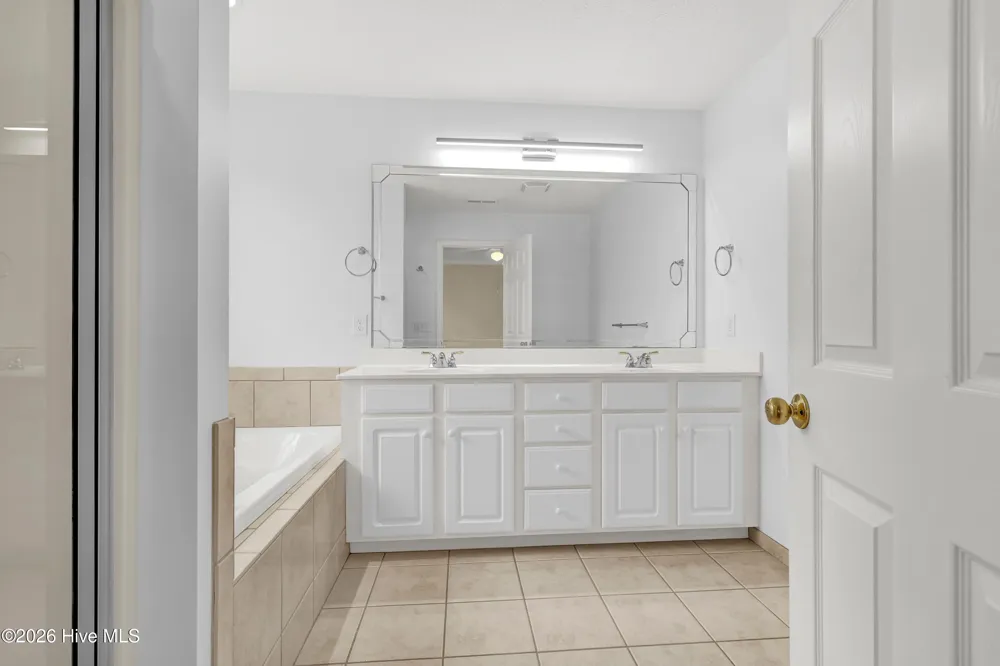 1309 Stonehaven Court Wilmington, NC 28411