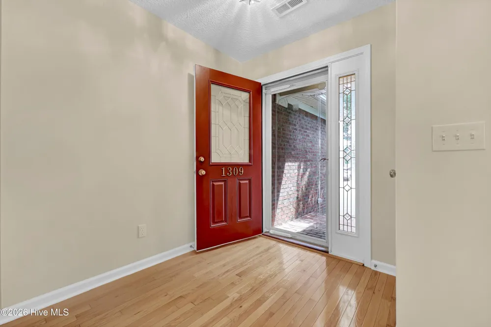 1309 Stonehaven Court Wilmington, NC 28411