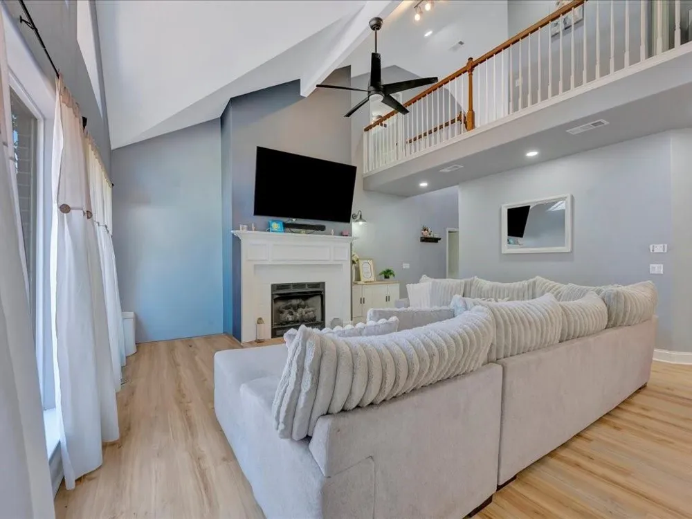 290 Austin Lane Pollok, TX 75969
