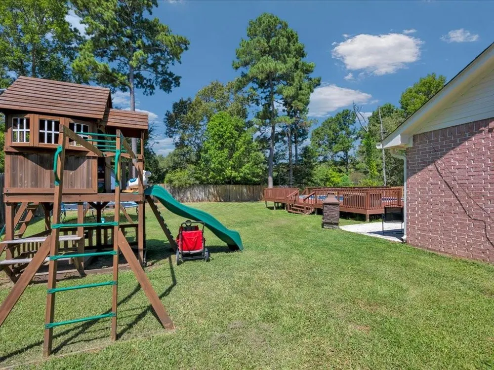 290 Austin Lane Pollok, TX 75969