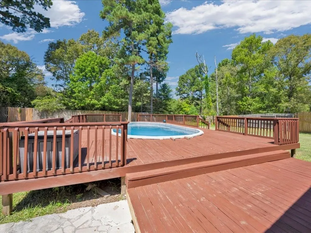 290 Austin Lane Pollok, TX 75969