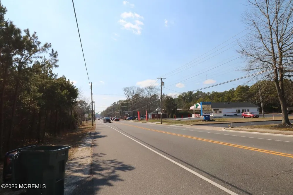 696 Route 9 S Little Egg Harbor, NJ 08087