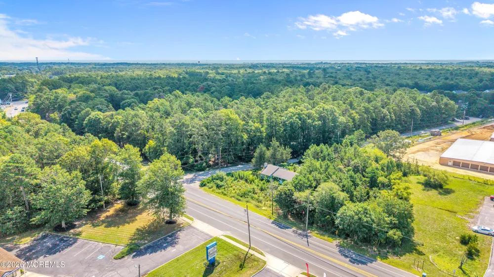 696 Route 9 S Little Egg Harbor, NJ 08087