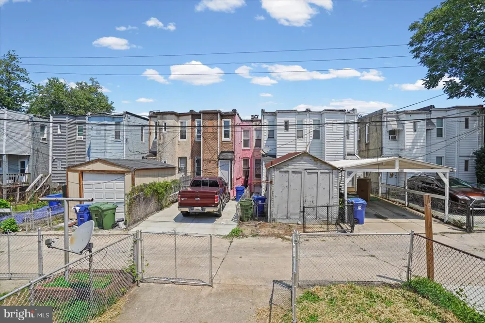 2522 HARLEM AVENUE Baltimore, MD 21216