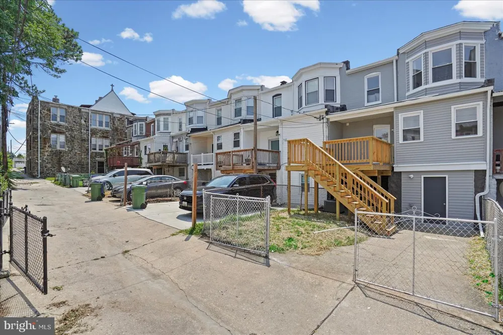 2522 HARLEM AVENUE Baltimore, MD 21216
