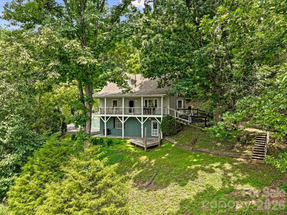 386 Madison Heights Drive Marshall, NC 28753