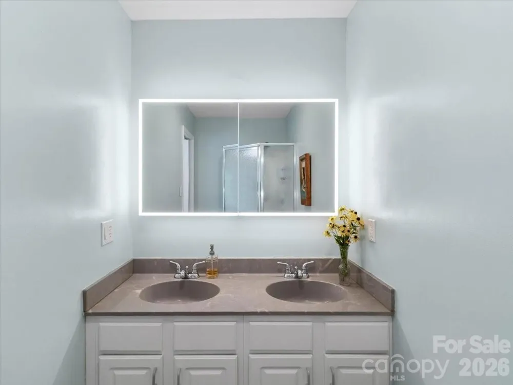 386 Madison Heights Drive Marshall, NC 28753