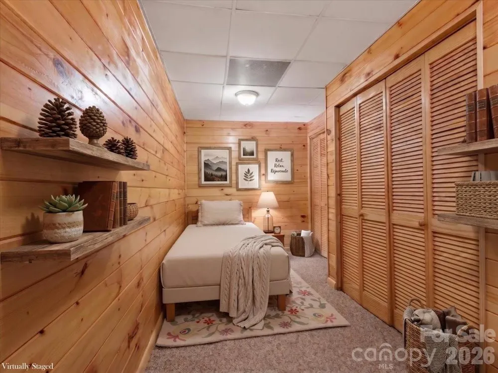 386 Madison Heights Drive Marshall, NC 28753