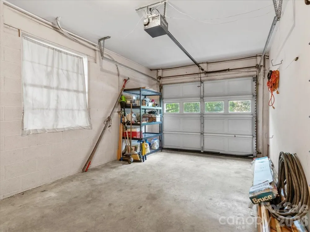 386 Madison Heights Drive Marshall, NC 28753