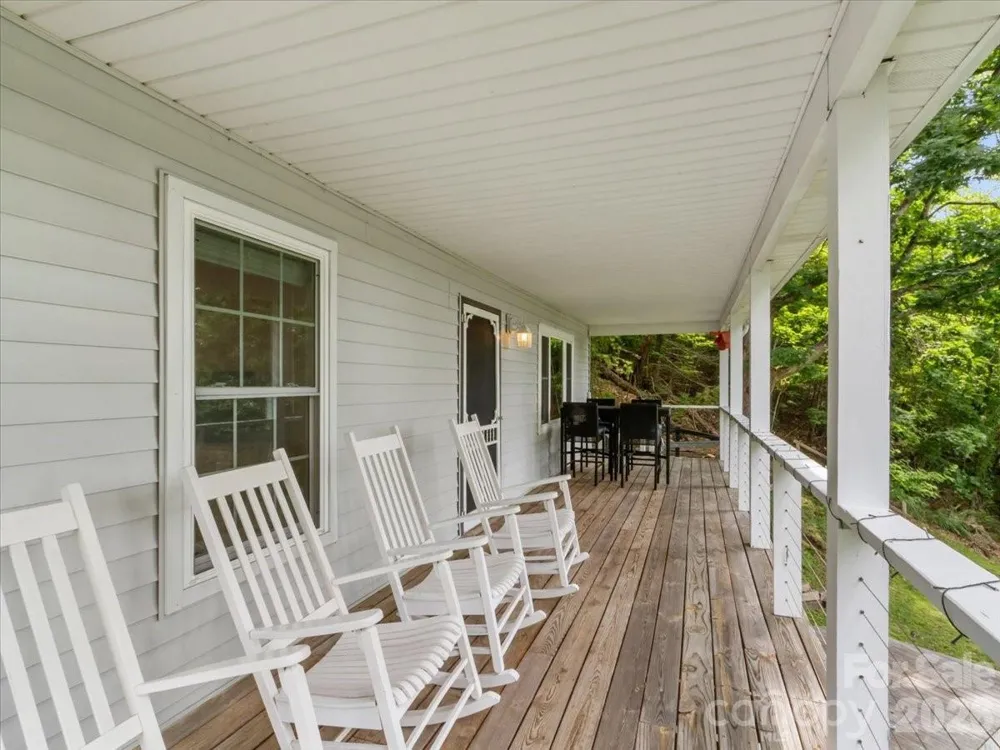 386 Madison Heights Drive Marshall, NC 28753