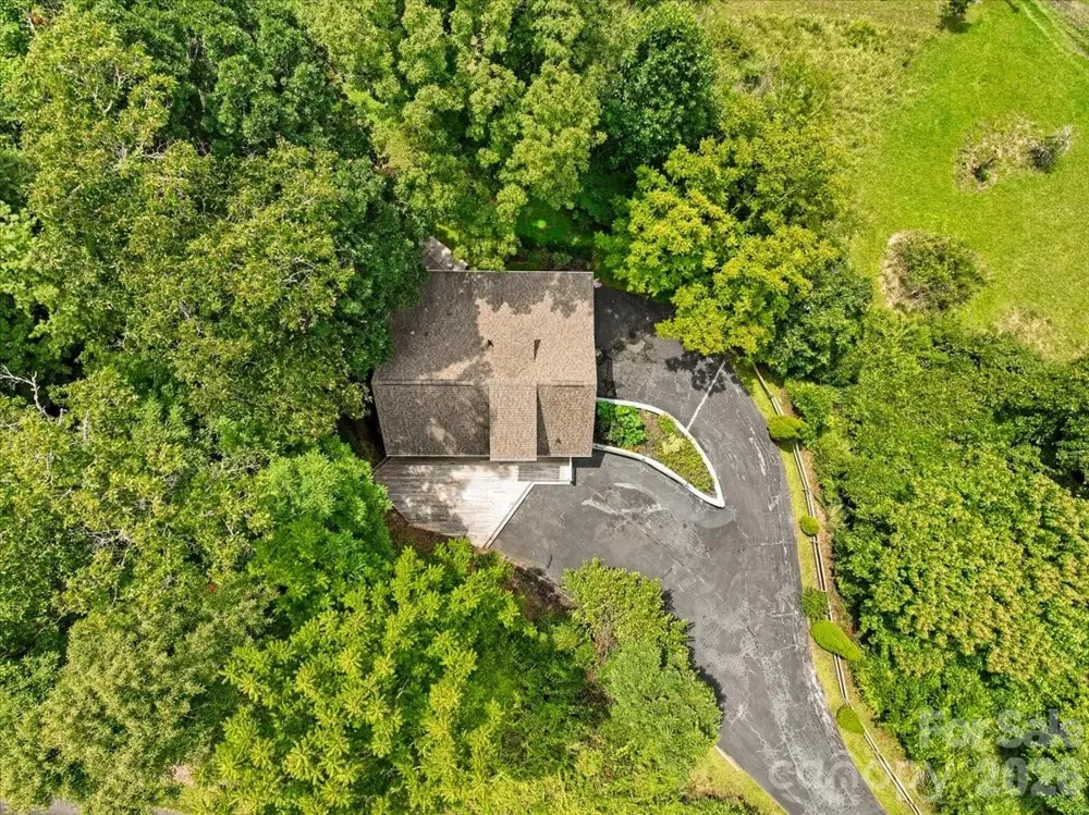 386 Madison Heights Drive Marshall, NC 28753
