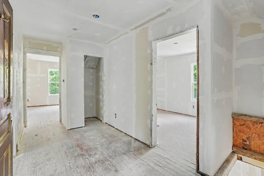 102 Worden Avenue Comstock Charter Township, MI 49048