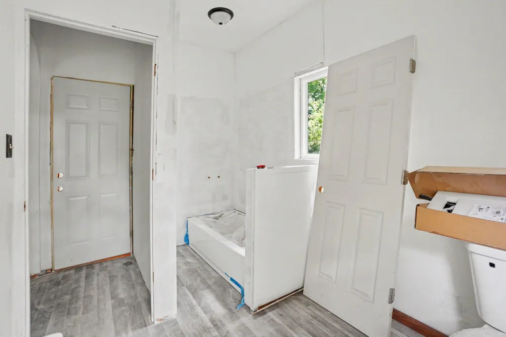 102 Worden Avenue Comstock Charter Township, MI 49048