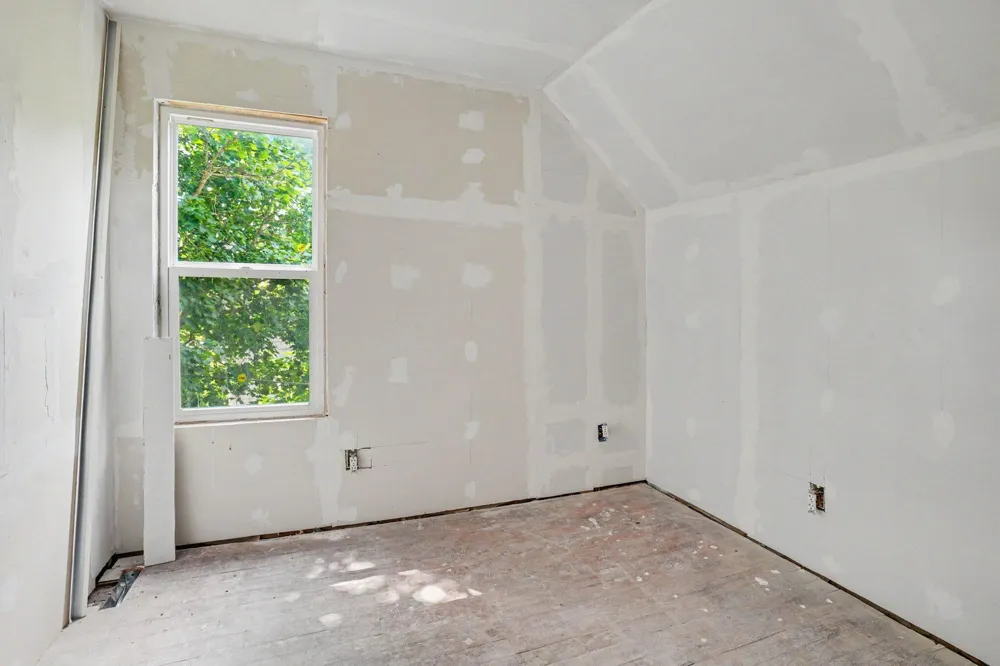 102 Worden Avenue Comstock Charter Township, MI 49048