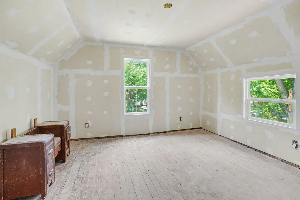 102 Worden Avenue Comstock Charter Township, MI 49048