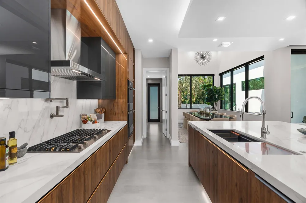 829 SW 11TH STREET Fort Lauderdale, FL 33315