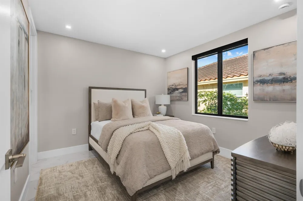 829 SW 11TH STREET Fort Lauderdale, FL 33315