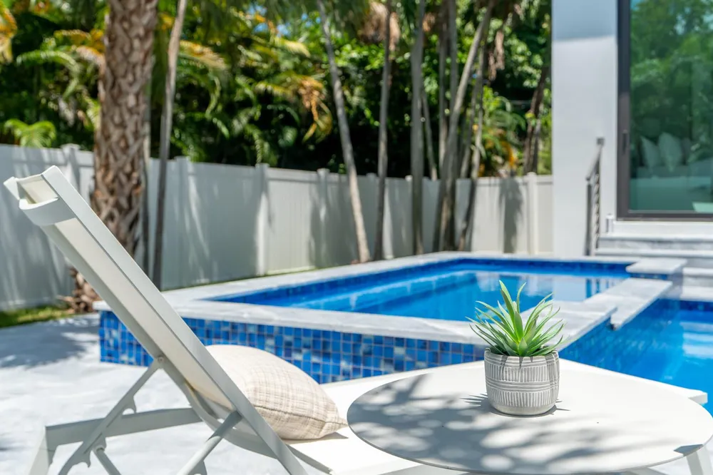 829 SW 11TH STREET Fort Lauderdale, FL 33315