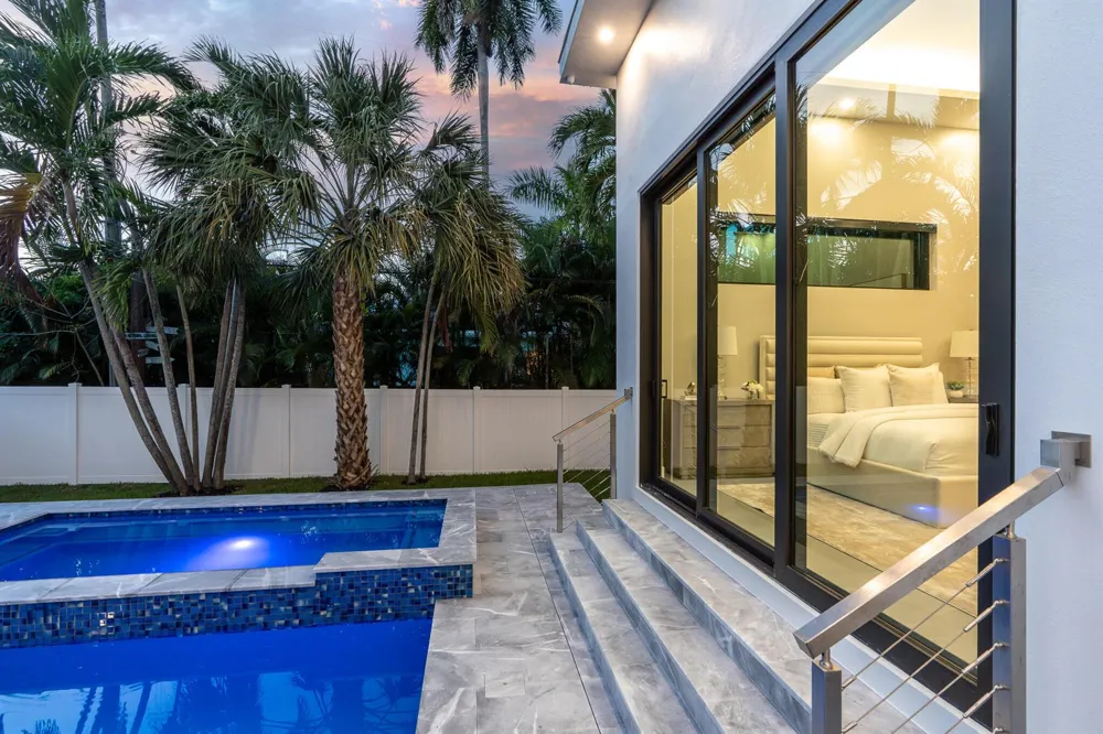 829 SW 11TH STREET Fort Lauderdale, FL 33315