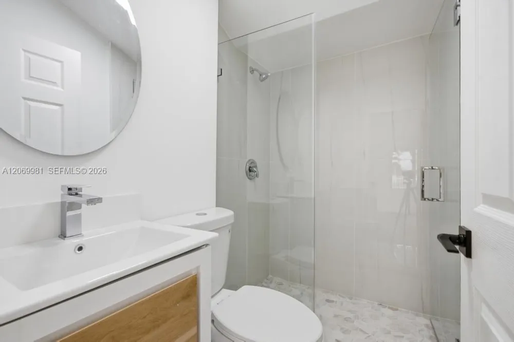 4122 NW 11th Pl Miami, FL 33127
