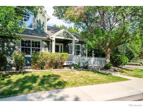 811 Snowberry Street
