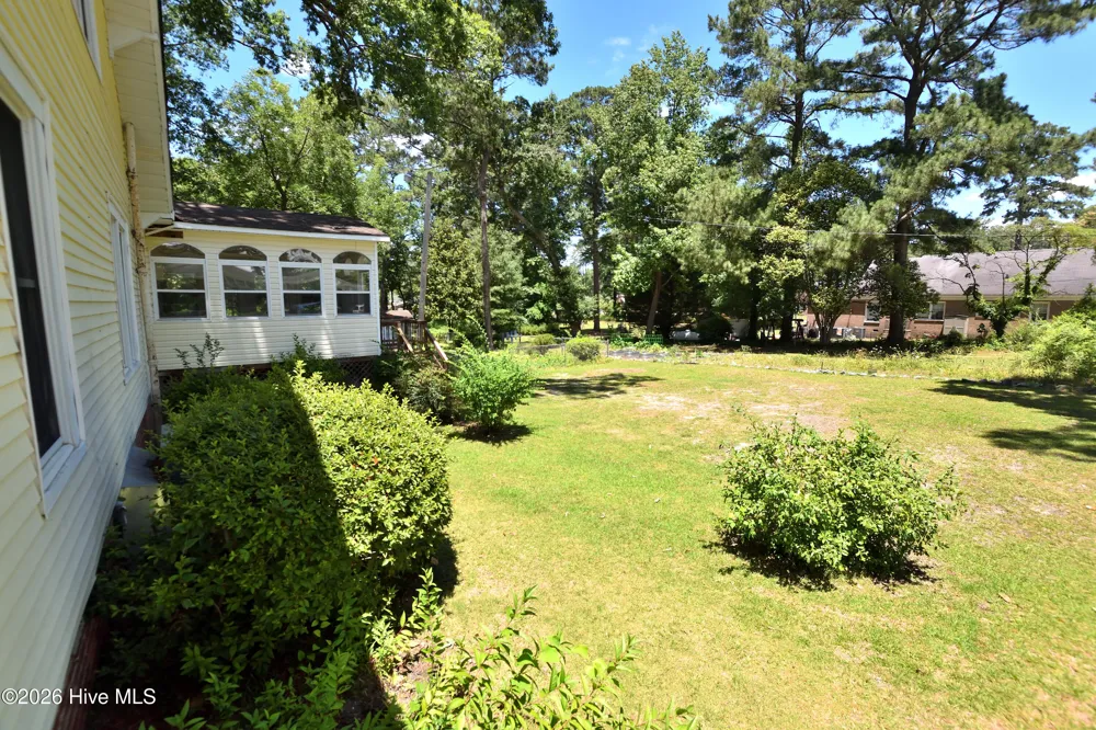 101 7th Street Pinetops, NC 27864