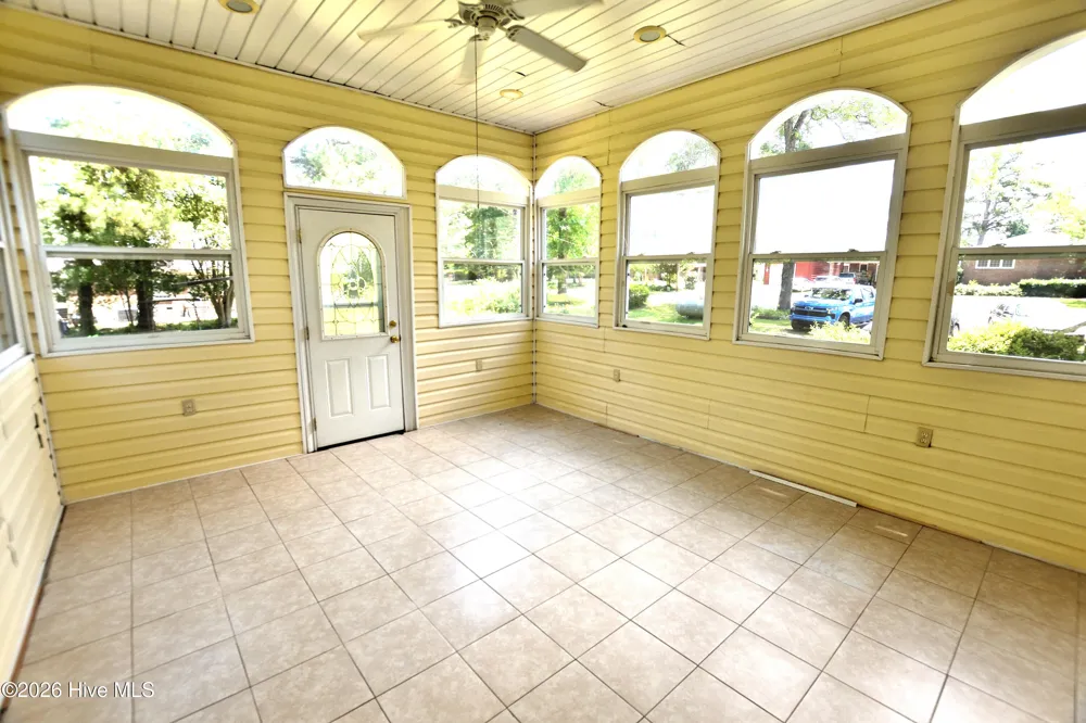 101 7th Street Pinetops, NC 27864