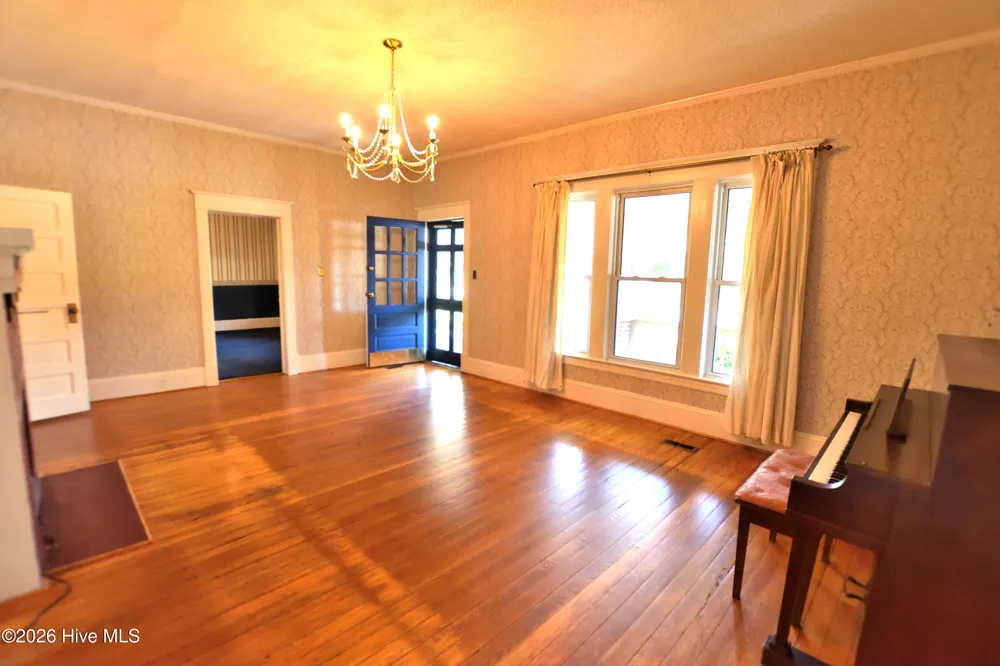 101 7th Street Pinetops, NC 27864