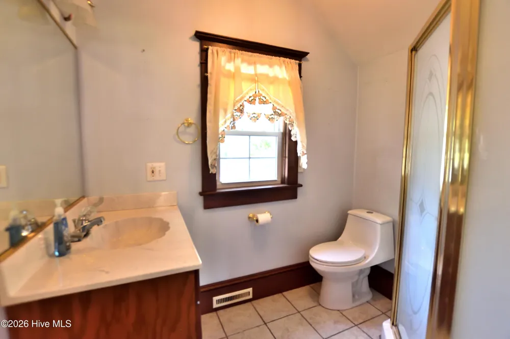 101 7th Street Pinetops, NC 27864