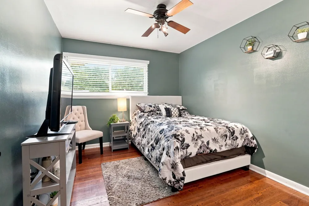 5773 Taney Place Merrillville, IN 46410