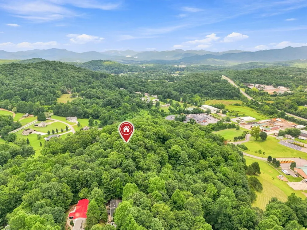 Willow Wind Heights Franklin, NC 28734